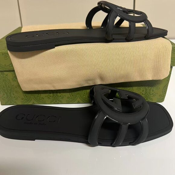 Gucci Black Sandals - Picture 3 of 4